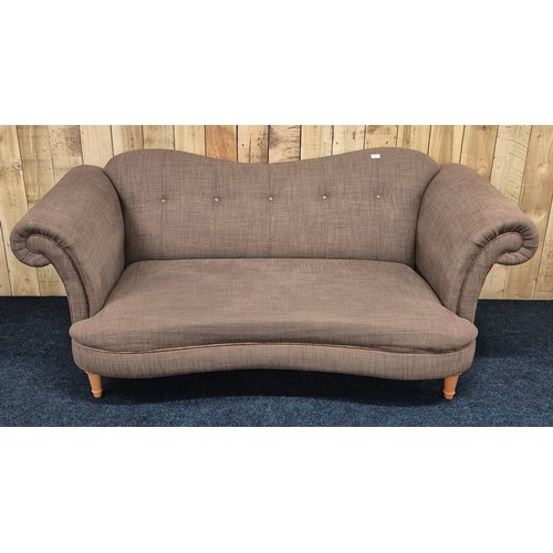 298 - Chesterfield style low back three seat Sofa. [84x200x90cm]