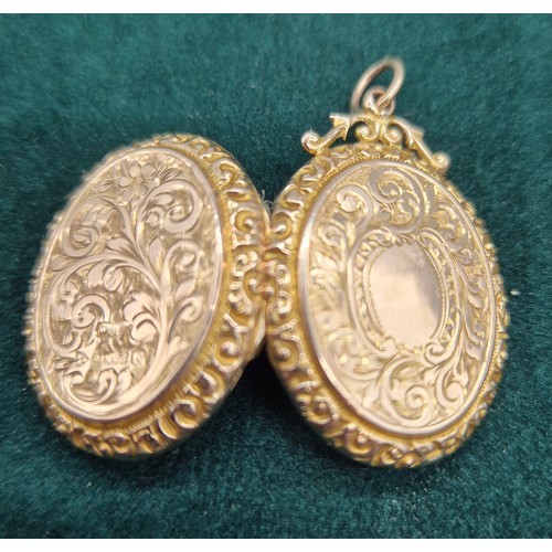 17 - Antique Chester 9ct yellow gold ornate engraved locket [4.73grams]