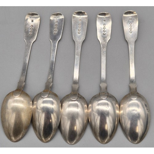 16 - A Set of five Victorian London silver dessert spoons, produced by Samuel Hayne & Dudley Cater [155.2... 