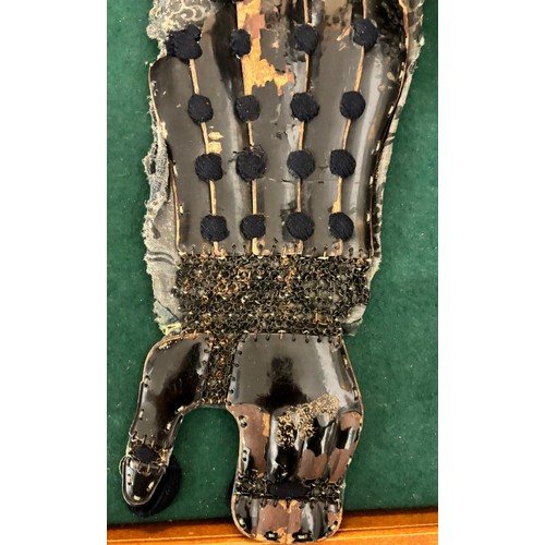 90 - Antique Japanese Samurai part armour set; Chest and back plate [Do], arm and hand guards [Sode/ Kode... 