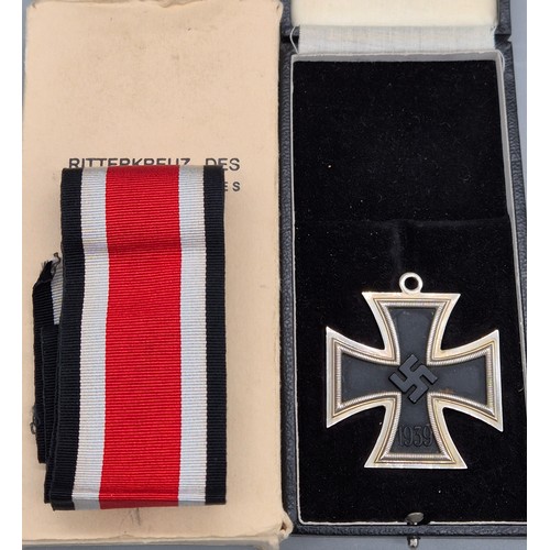 87 - Original WW2 German Nazi Knight's Cross of the Iron Cross medal, Comes with a Ribbon and reproductio... 