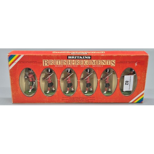 82 - Boxed Britains British Regiments hand painted metal models. Gordon Highlanders 7245.