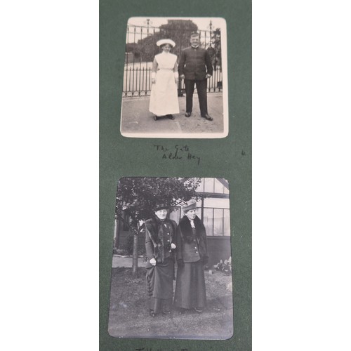 86 - A Rare WWI Photo album of an officer in the Gordon Highlanders, Including scenes from early in the W... 