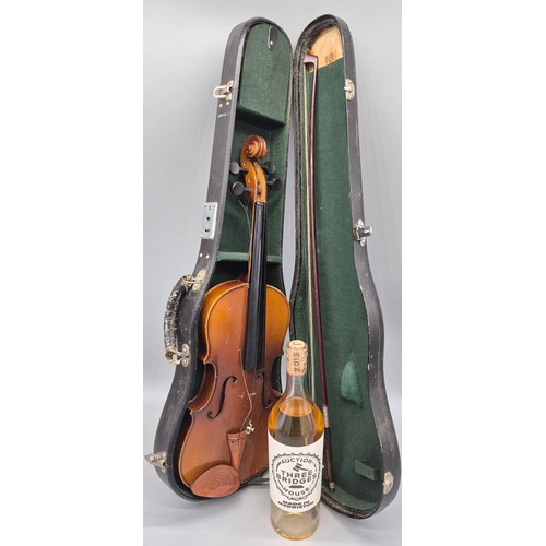 170 - Antique Violin, Bow and carry case. No Label present. [57.5cm]