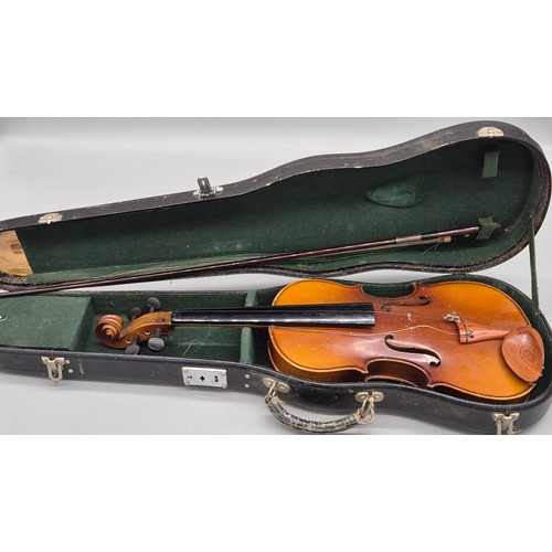 170 - Antique Violin, Bow and carry case. No Label present. [57.5cm]