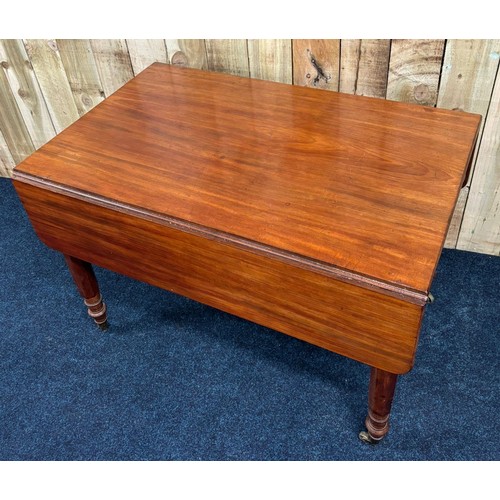 202 - 19th century mahogany drop end dining table. Fitted with a single frieze drawer. [72x117x106cm]