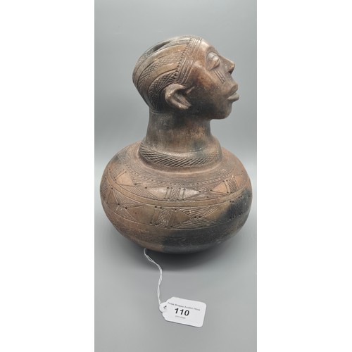 110 - African Tribal Figural Vessel pot. Possibly: Zande, Southern Sudan. Earthenware ware with Mica. Came... 