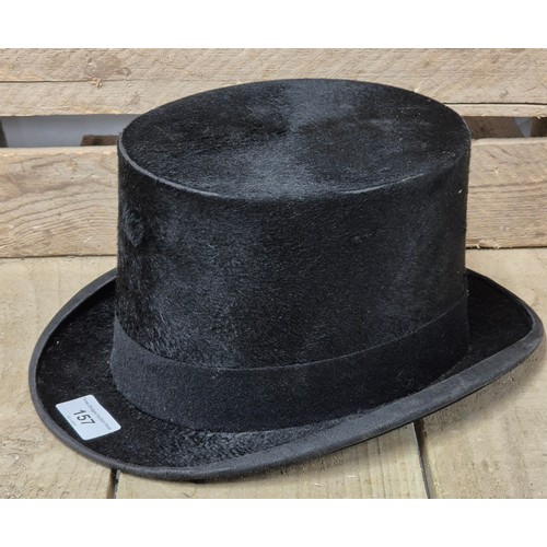 157 - Imperial Binns Ltd. Christys London gentleman's top hat. Inner hat 20.5back to front. Side to side 1... 