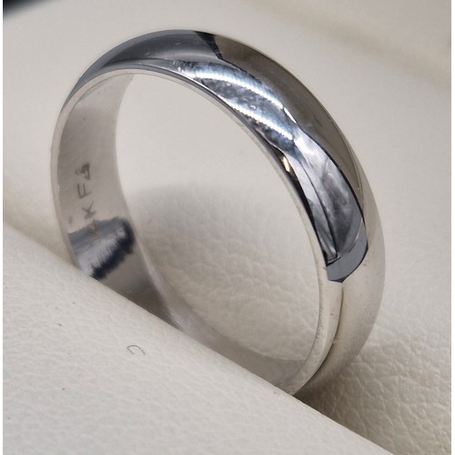 30 - 14ct white gold wedding band. [Ring size J] [2.50Grams]