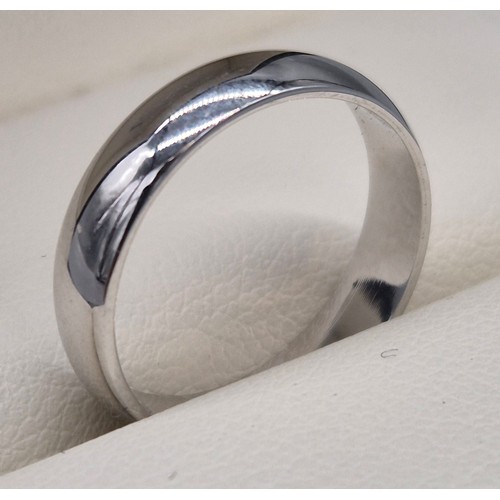 30 - 14ct white gold wedding band. [Ring size J] [2.50Grams]