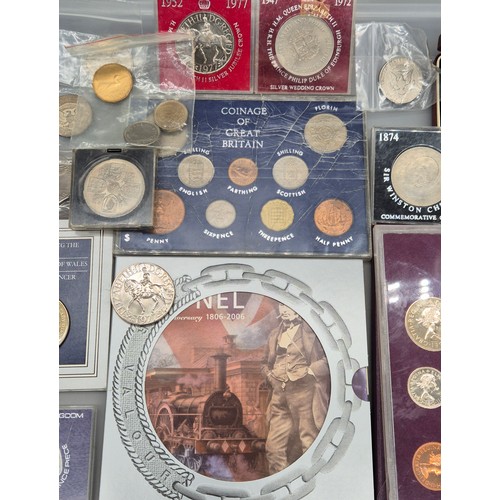 51 - A Tray of mixed British coinage; Isambard Kingdom Brunel coin set, Coinage of Great Britain 1970 and... 