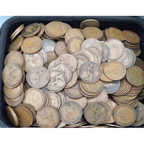 55 - A Large collection of British and foreign coins; George V One penny coins, Elizabeth II Coinage, Ame... 