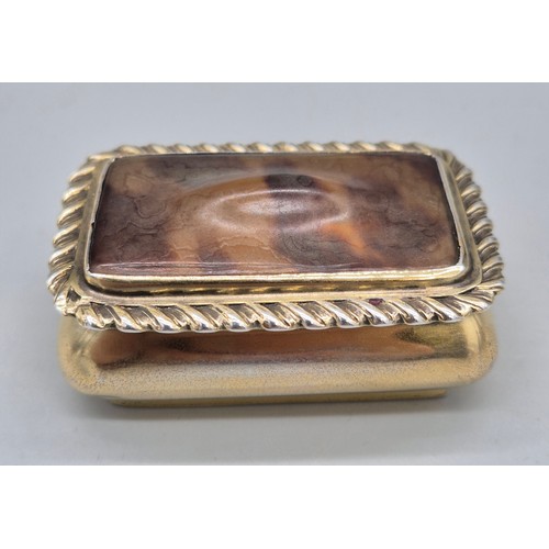 62 - Birmingham silver gilt and tortoise shell snuff box. Dated 1898 and produced by Henry Matthews.