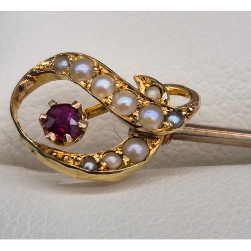 18 - 15ct Gold Ruby & Pearl Stick Pin. [1.05grams]