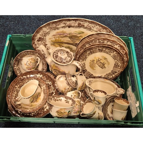 553 - Two Crates of collectables tea and dinner sets; The Royal Worcester Group 