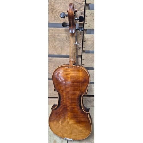 159 - Antique cased Violin. Jacobus Stainer Copy. German, 1890's. 
Full Size. Back Length 356mm. Comes wit... 