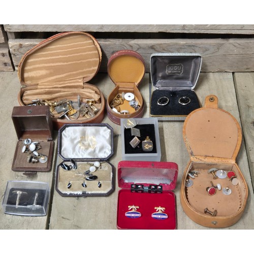 453 - A collection of vintage cufflinks; Masonic cufflinks, antique cuff links in fitted box & many more