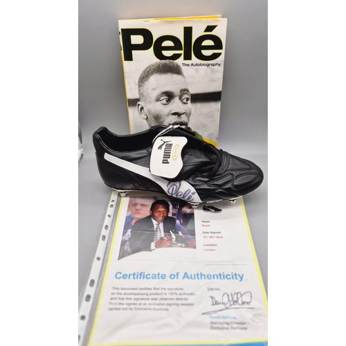 59A - Signed Pele Puma football boot with certificate of Authenticity dated 10th of August 2012 together w... 