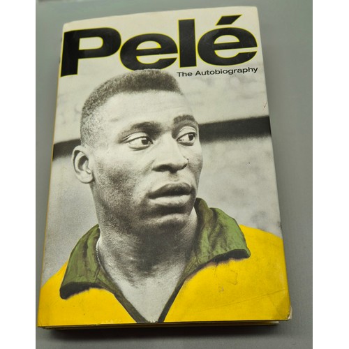 59A - Signed Pele Puma football boot with certificate of Authenticity dated 10th of August 2012 together w... 