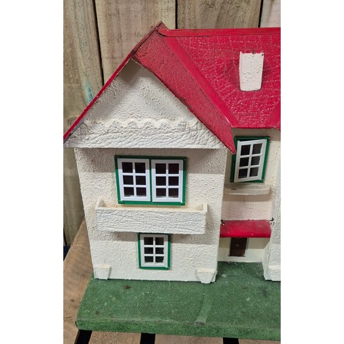 402 - A Vintage Hobby craft dolls cottage