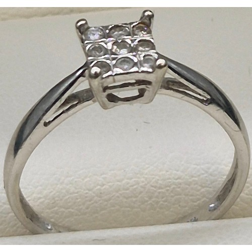 7 - 9ct white gold art deco inspired 10point diamond ring. 9 round cut diamonds. [Ring size L] [1.27gram... 