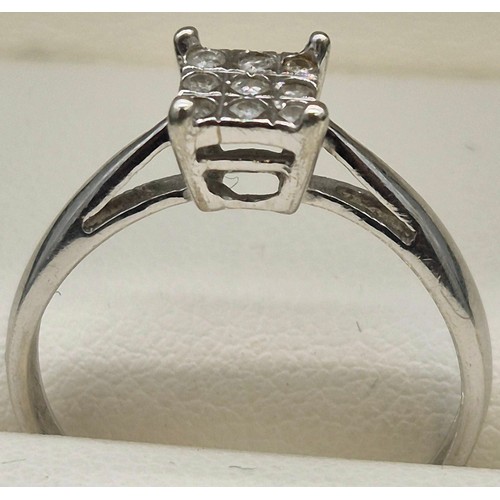 7 - 9ct white gold art deco inspired 10point diamond ring. 9 round cut diamonds. [Ring size L] [1.27gram... 