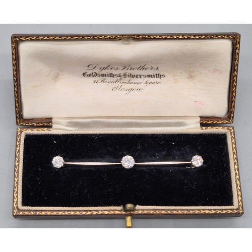 53 - C1930's Platinum and diamond bar brooch. Comes with original box. Approx 1.20cts diamonds. [Centre d... 