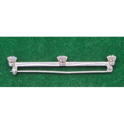 53 - C1930's Platinum and diamond bar brooch. Comes with original box. Approx 1.20cts diamonds. [Centre d... 