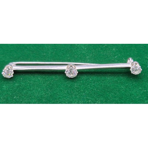 53 - C1930's Platinum and diamond bar brooch. Comes with original box. Approx 1.20cts diamonds. [Centre d... 