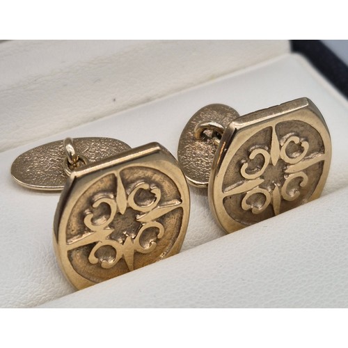 75 - 9ct yellow gold Ola Goria cuff links in a Celtic design. [10.82grams]