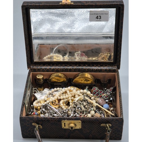 43 - Antique/ vintage vanity box containing a collection of mixed jewellery; Silver and CZ Ring, Large wh... 