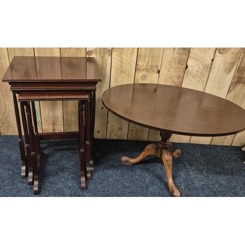 492 - Antique mahogany table together with Antique mahogany Nest of tables