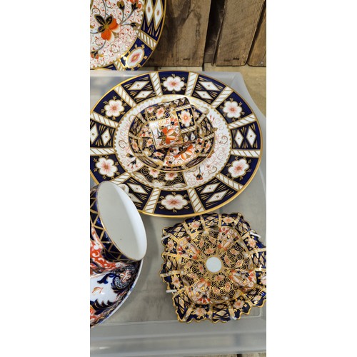 479 - A Tray of Royal Crown Derby Imari Plates, Cups n saucers & pin dishes