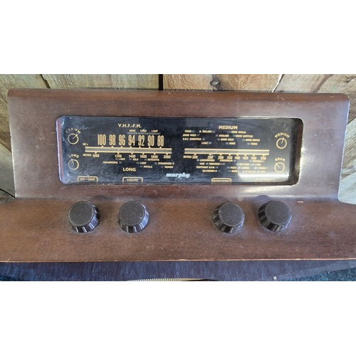 432 - 1930/40 Art deco Murphy Radio limited War Radio with original flex