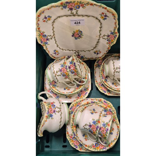 424 - Royal Paragon 1930s large Flower pattern tea service