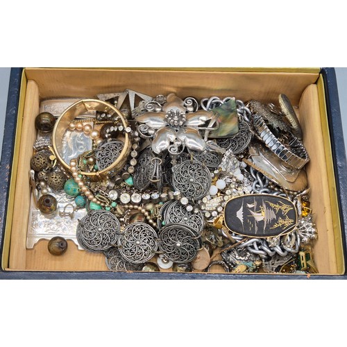 48 - Antique blue leather jewellery box containing a large quantity of mixed jewellery.