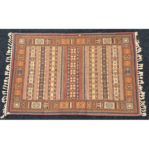 277 - Arabic hand knotted kilim rug. 181x121cm.