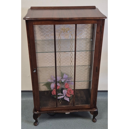 381 - Mahogany art Deco China Cabinet. Comes with key and has interior glass shelves.