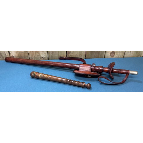 Lot 28        