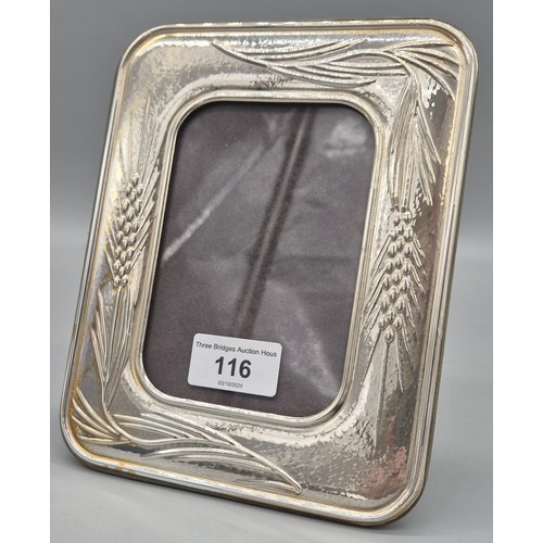 Lot 116       