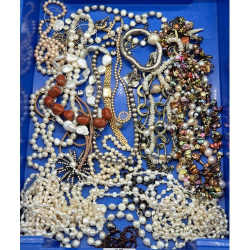 87 - Collection of jewellery; Various pearl necklaces. Accurist ladies watch and Dyrberg Kern necklace.