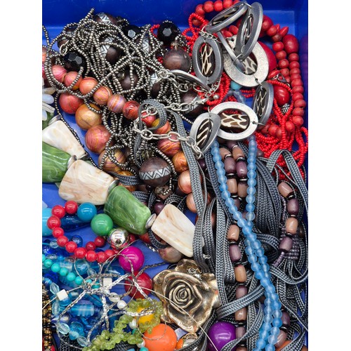 84 - A Collection of Jewellery; Various costume necklaces. Silver rose design pendant and chain. Agate st... 