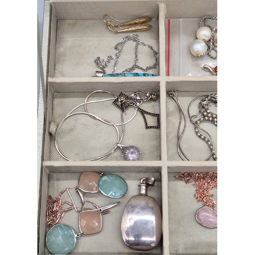 77 - Jewellery box containing silver jewellery; Silver perfume bottle pendant. Silver and pearl earrings.... 