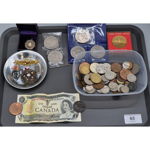 65 - Tray of coins and jewellery; 9ct yellow gold bar brooch-2.96grams. Silver fob medal. Silver St. Chri... 
