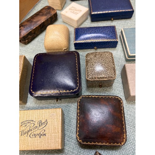 108 - A Collection of antique and vintage jewellery boxes; Includes leather boxes. Ring & Brooch boxes.