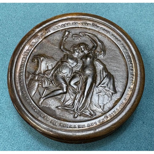 104 - Early 19th century Pressed Horn Box. Inscribed inside: Batchelorston, Kintore. c.1830. Possibly made... 