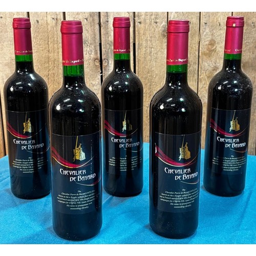 345 - Five Bottlings of 2009 Chevalier De Bayard. Sealed.