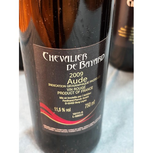 345 - Five Bottlings of 2009 Chevalier De Bayard. Sealed.