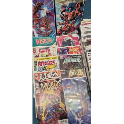 465 - Collection of Marvel Comics; The Avengers, Variant editions, #1 comics along with various others.