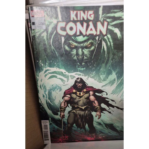 474 - Crate of Marvel Comics; Variant  editions, Thor, Marvel Strange, Captain Marvel, #1 comics along wit... 